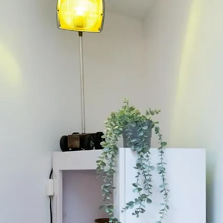 Apartamento Sur La Place , Centre Village Cosy&calme 2ch Lapeyrouse-Fossat